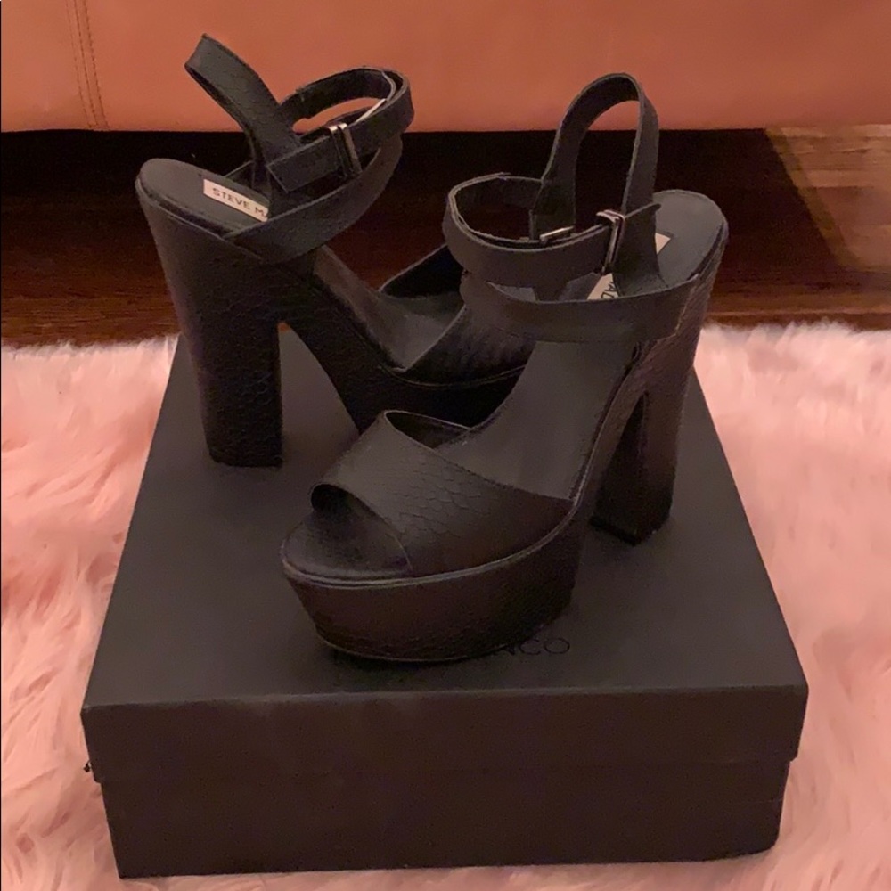 Steve Madden Embossed Platform - image 1